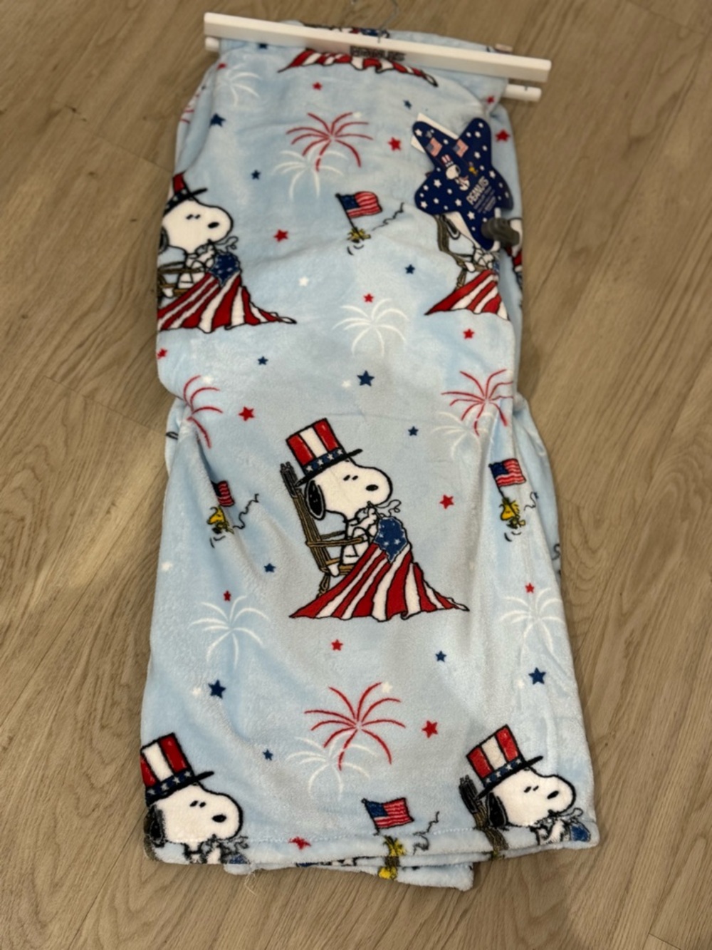Peanuts Snoopy  Blanket - Light Blue Patriotic Print
